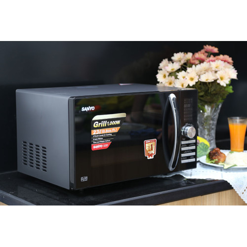 Lò vi sóng Sanyo EM-G3850V 23 lít